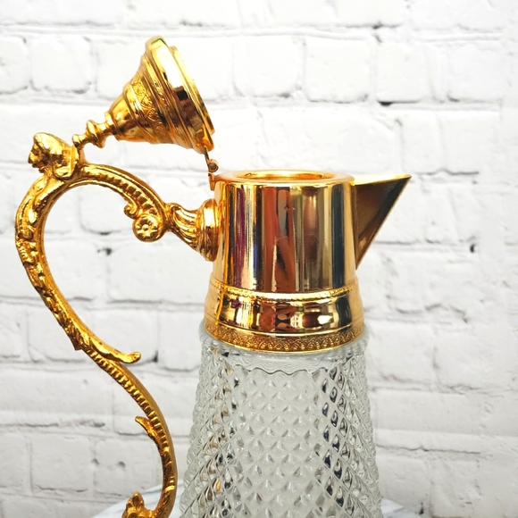 Vintage Italian Crystal Carafe / Decanter with Gold Metal Spout.. - Picture 6 of 9